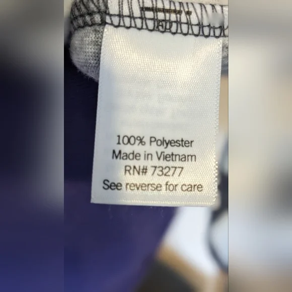 NWOT-Sonoma women's pajamas top and bottom set - Picture 4 of 12